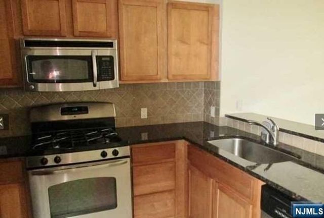 380-382 Anderson Avenue C1, Cliffside Park, NJ 07010