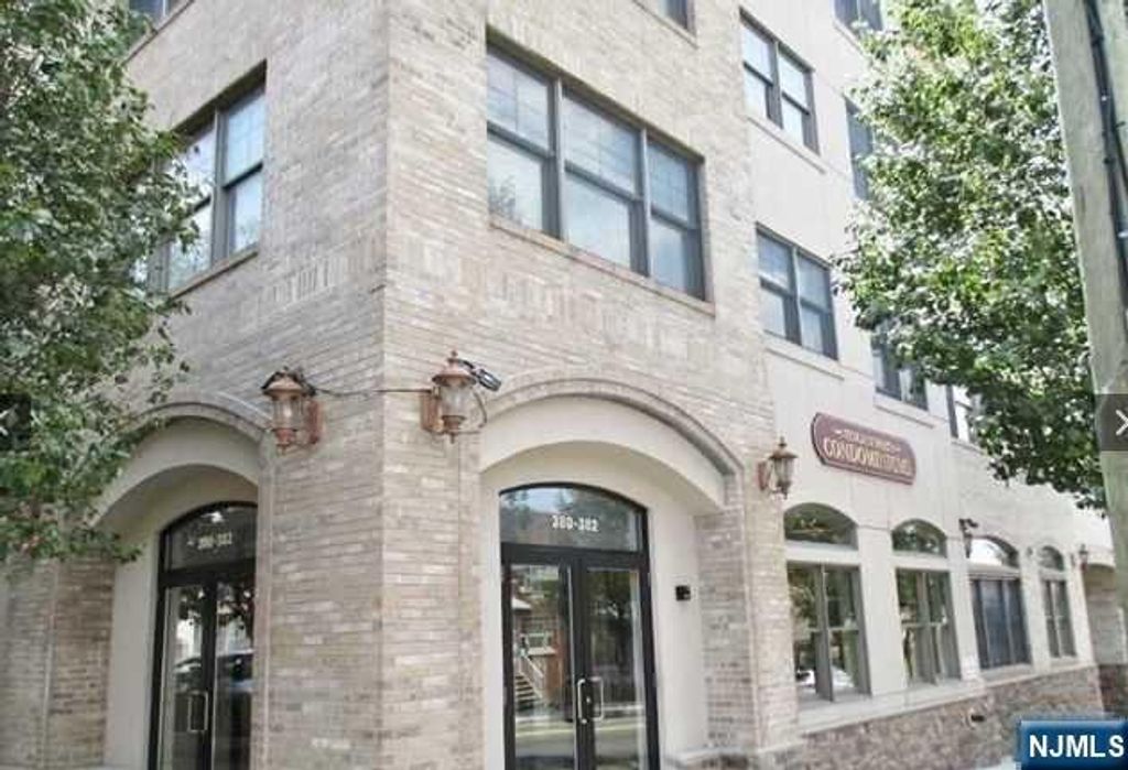 380-382 Anderson Avenue C1, Cliffside Park, NJ 07010