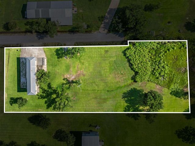 178 Wallace Moore Rd Road, Sulphur, LA 70665