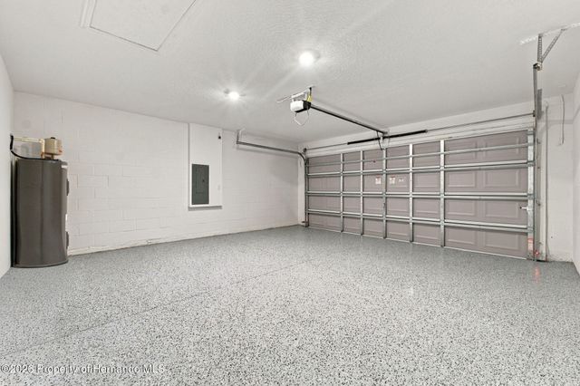 13041 Scissorbill Avenue, Weeki Wachee, FL 34614