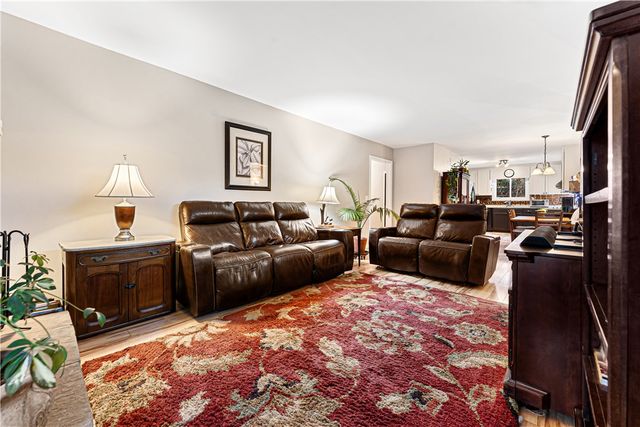 410 South Hogan Drive, Westminster, SC 29693