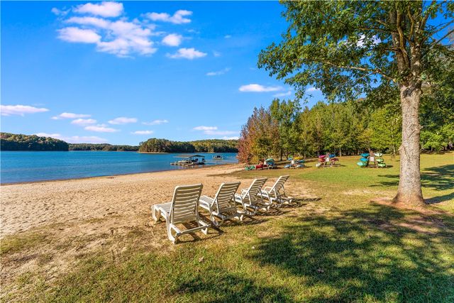 410 South Hogan Drive, Westminster, SC 29693