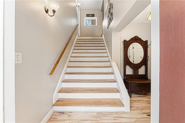 410 South Hogan Drive, Westminster, SC 29693