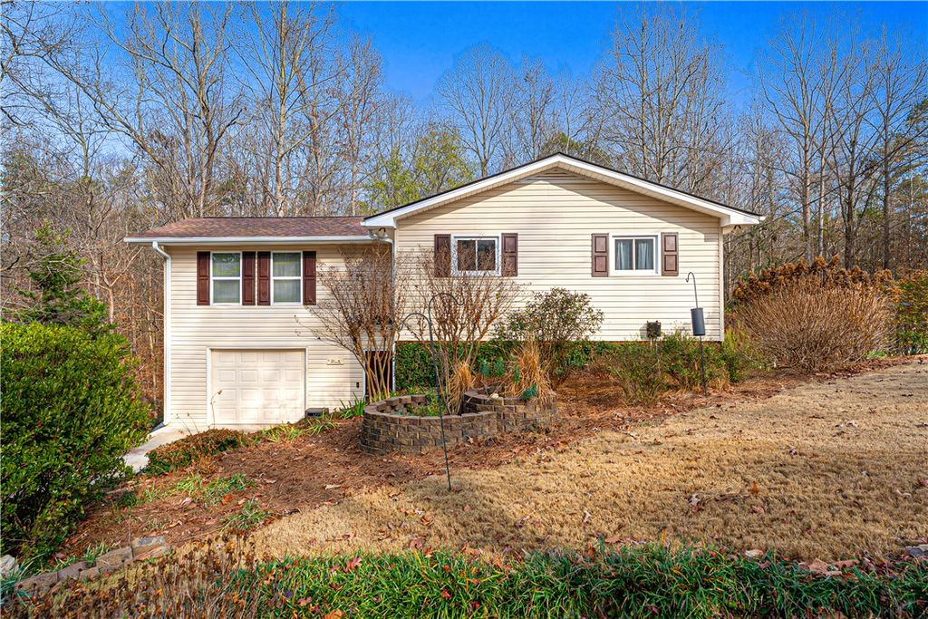 410 South Hogan Drive, Westminster, SC 29693