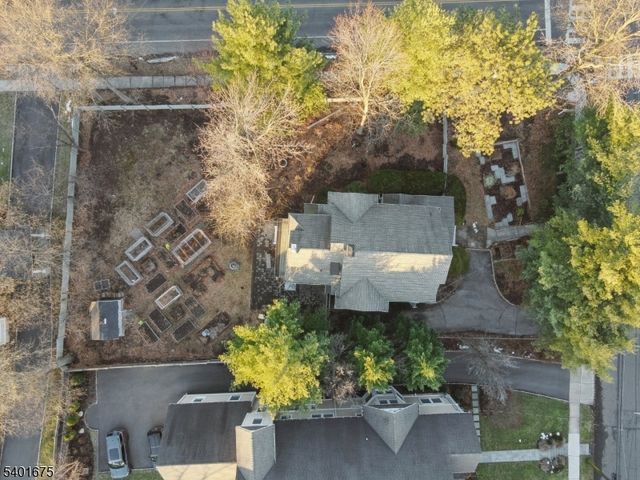 386 Park St, Montclair Twp., NJ 07043