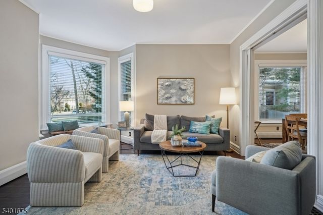 386 Park St, Montclair Twp., NJ 07043