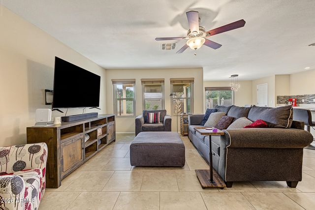 2141 E FLINTLOCK Way, Chandler, AZ 85286