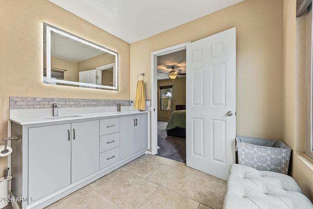 2141 E FLINTLOCK Way, Chandler, AZ 85286