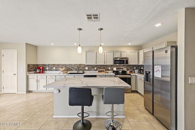 2141 E FLINTLOCK Way, Chandler, AZ 85286