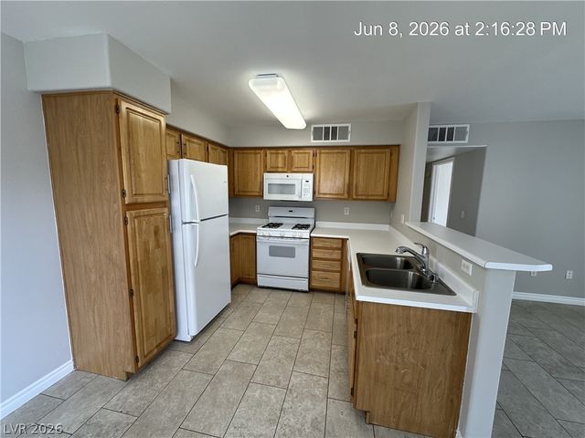 5710 East Tropicana Avenue 1191, Las Vegas, NV 89122