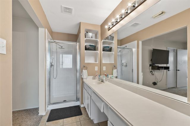 15626 Briargate Court, Houston, TX 77489