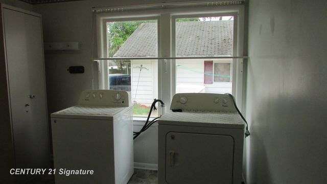 620 E Washington Street, Freeland, MI 48623