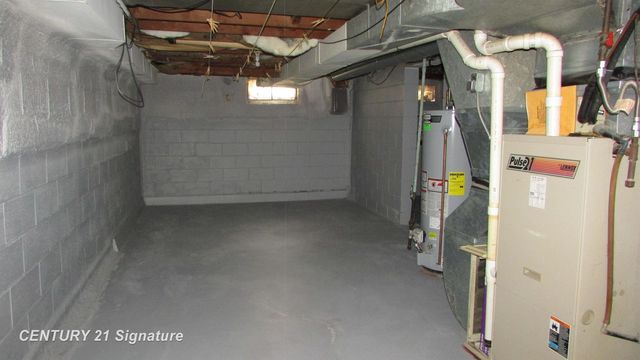 620 E Washington Street, Freeland, MI 48623
