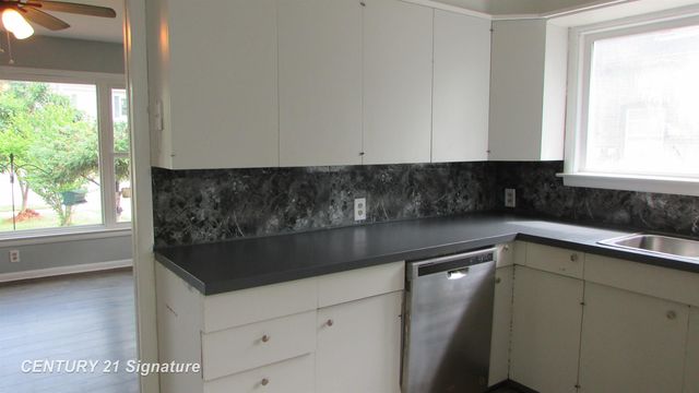 620 E Washington Street, Freeland, MI 48623