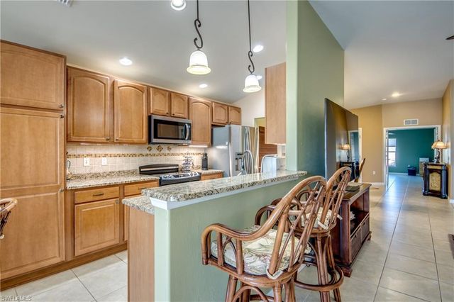 2626 Astwood CT, Cape Coral, FL 33991