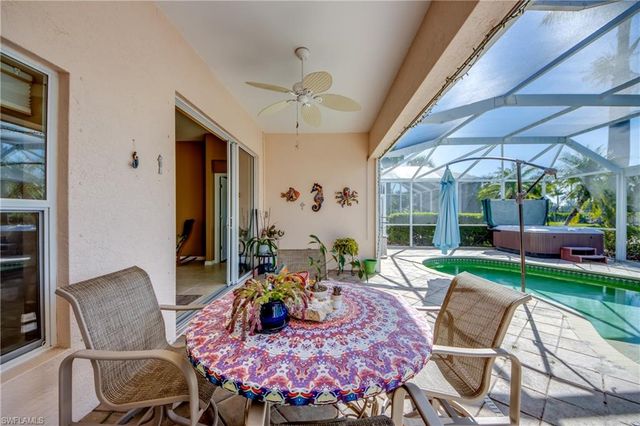 2626 Astwood CT, Cape Coral, FL 33991