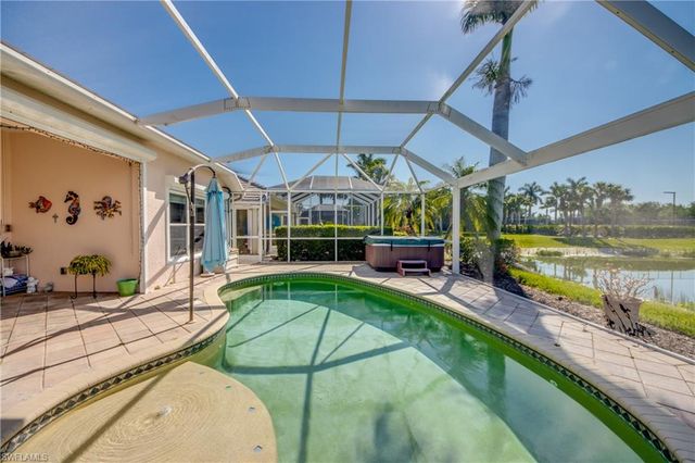 2626 Astwood CT, Cape Coral, FL 33991