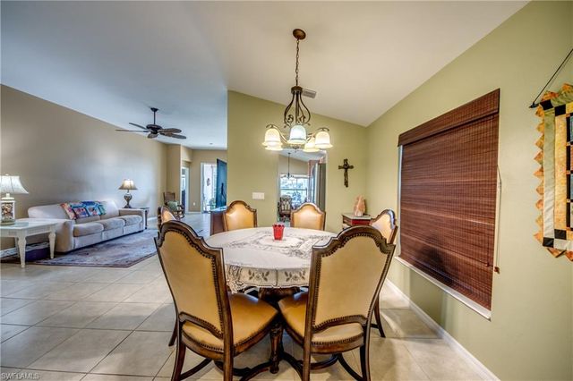 2626 Astwood CT, Cape Coral, FL 33991