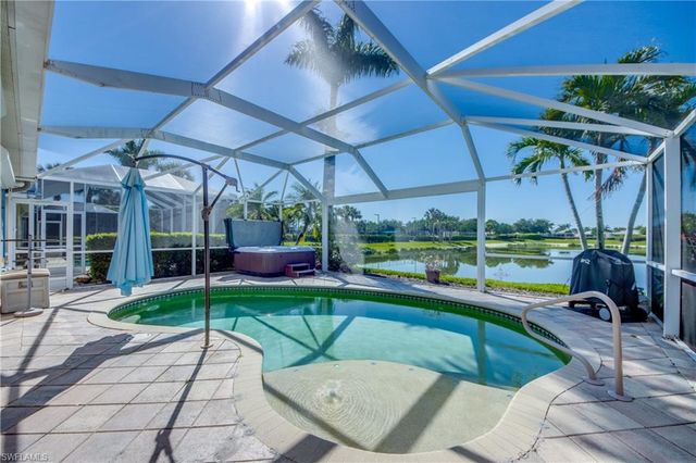 2626 Astwood CT, Cape Coral, FL 33991