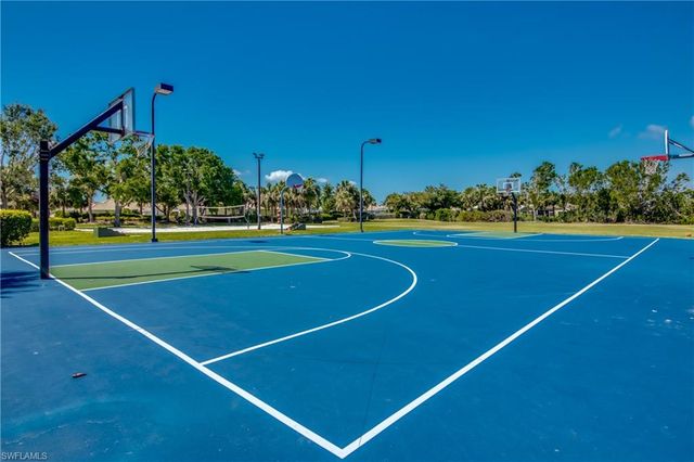 2626 Astwood CT, Cape Coral, FL 33991