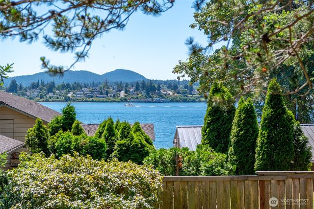 7914 Tidewater Road, Anacortes, WA 98221