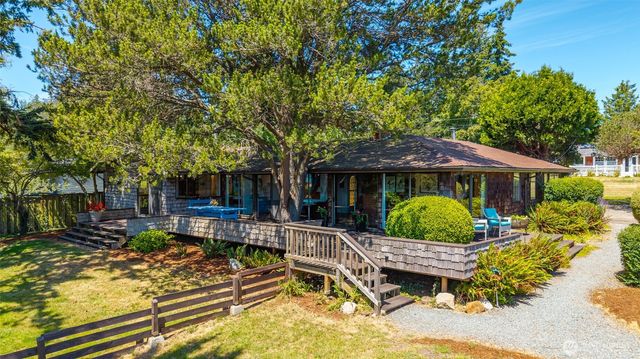 7914 Tidewater Road, Anacortes, WA 98221