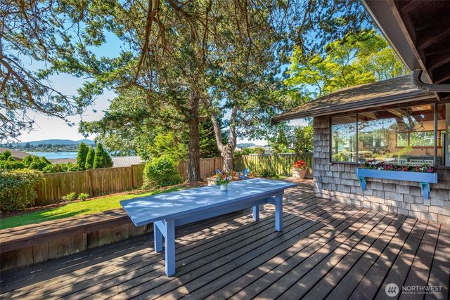 7914 Tidewater Road, Anacortes, WA 98221