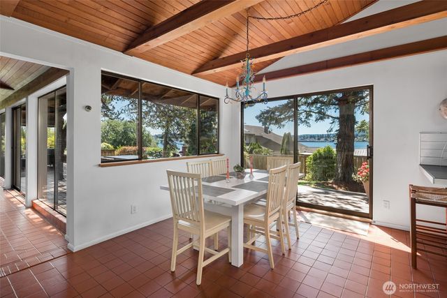 7914 Tidewater Road, Anacortes, WA 98221