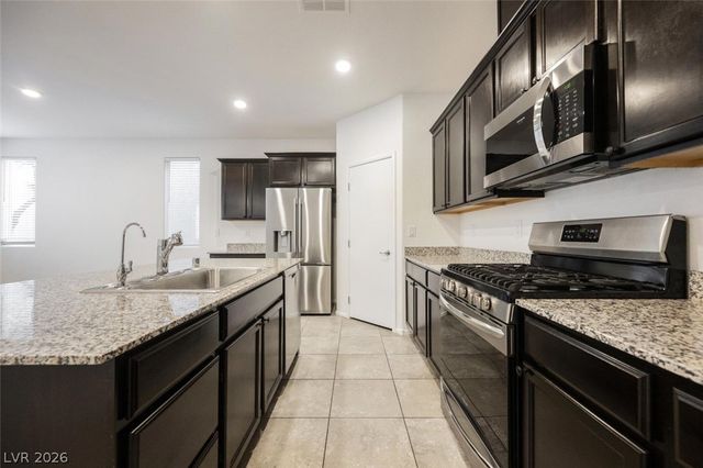 7232 Halo Falls Street, North Las Vegas, NV 89084
