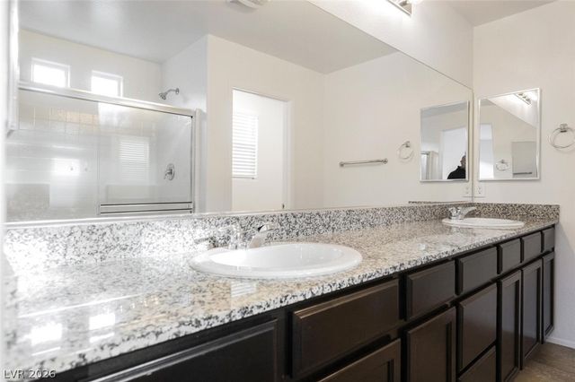 7232 Halo Falls Street, North Las Vegas, NV 89084