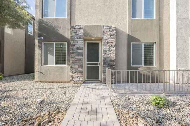 7232 Halo Falls Street, North Las Vegas, NV 89084