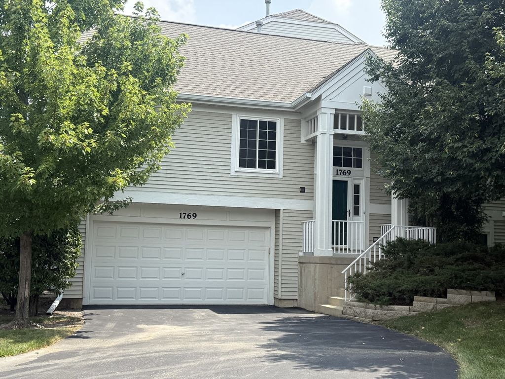 1769 Concord Drive 1769, Glendale Heights, IL 60139
