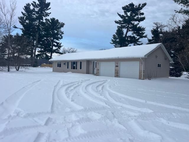 12214 Sunrise Road, Harris, MN 55032