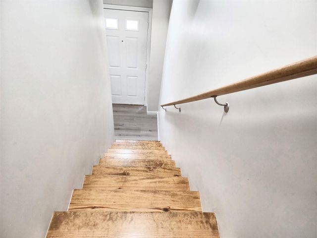 24 WAYNE STREET, Staten Island, NY 10310