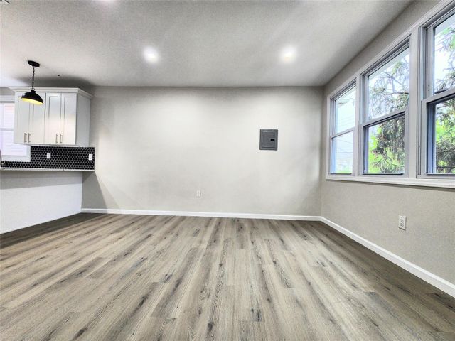 24 WAYNE STREET, Staten Island, NY 10310