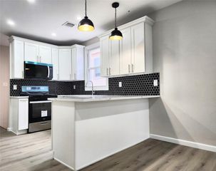 24 WAYNE STREET, Staten Island, NY 10310