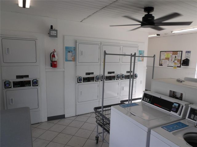 1250 S PINELLAS AVENUE 804, Tarpon Springs, FL 34689