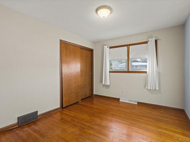 4616 Lanewood Drive, Rockford, IL 61108