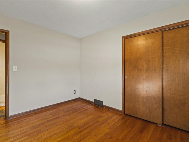 4616 Lanewood Drive, Rockford, IL 61108