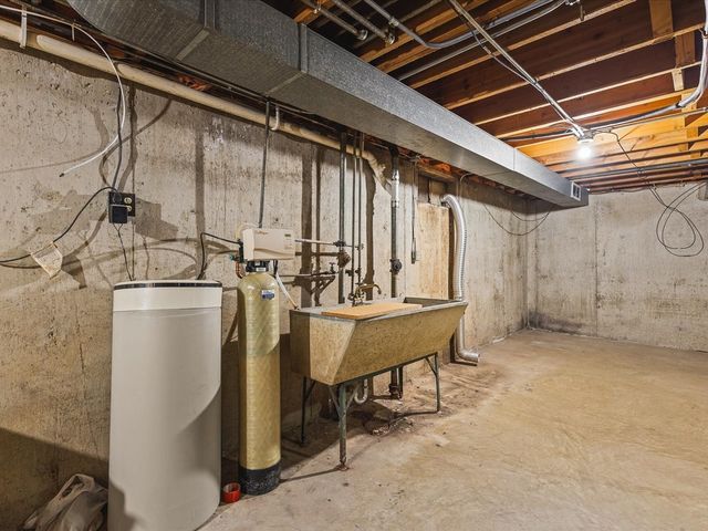 4616 Lanewood Drive, Rockford, IL 61108