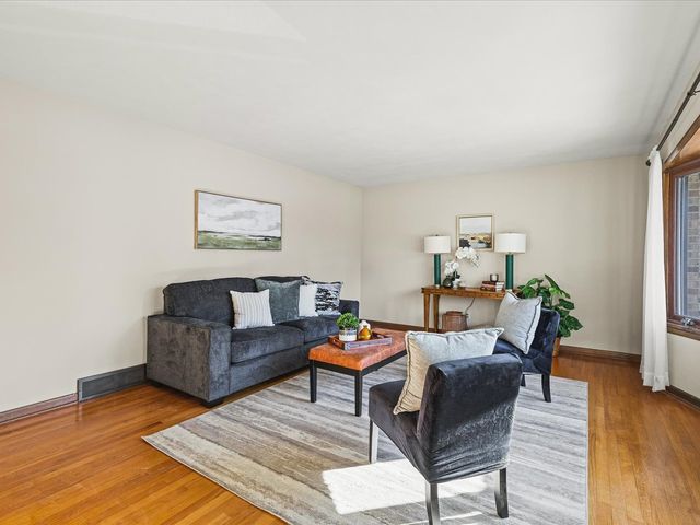 4616 Lanewood Drive, Rockford, IL 61108