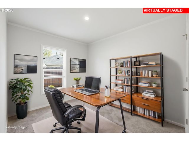 1551 A St, Springfield, OR 97477