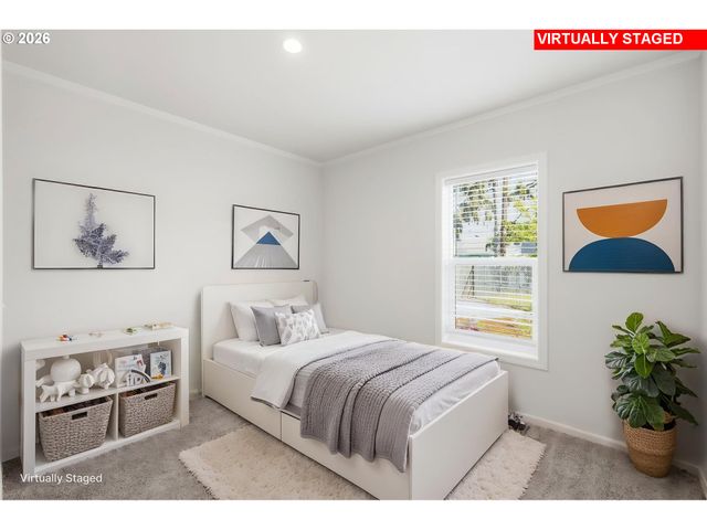 1551 A St, Springfield, OR 97477