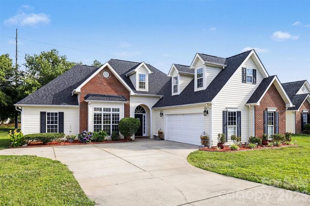 2024 Galena Chase Drive, Indian Trail, NC 28079