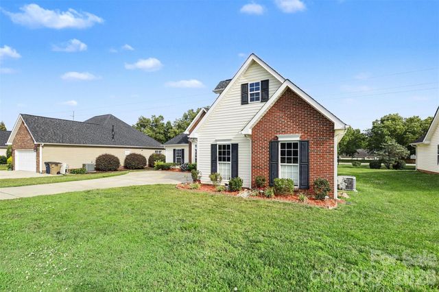 2024 Galena Chase Drive, Indian Trail, NC 28079