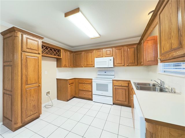 4901 Roxbury, Springdale, AR 72762