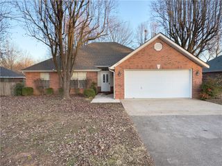 4901 Roxbury, Springdale, AR 72762