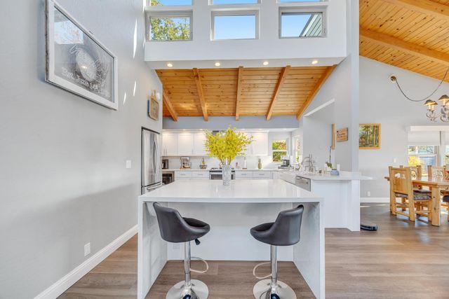 816 Foothill Rd, Copperopolis, CA 95228