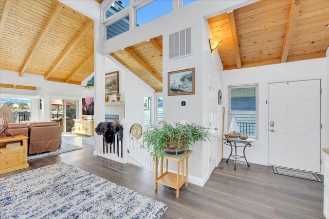 816 Foothill Rd, Copperopolis, CA 95228