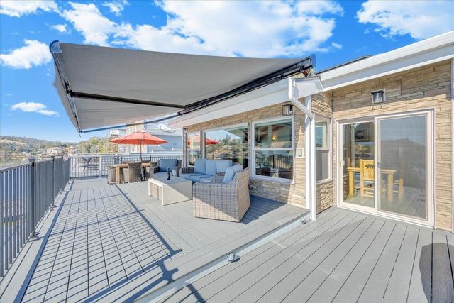 816 Foothill Rd, Copperopolis, CA 95228